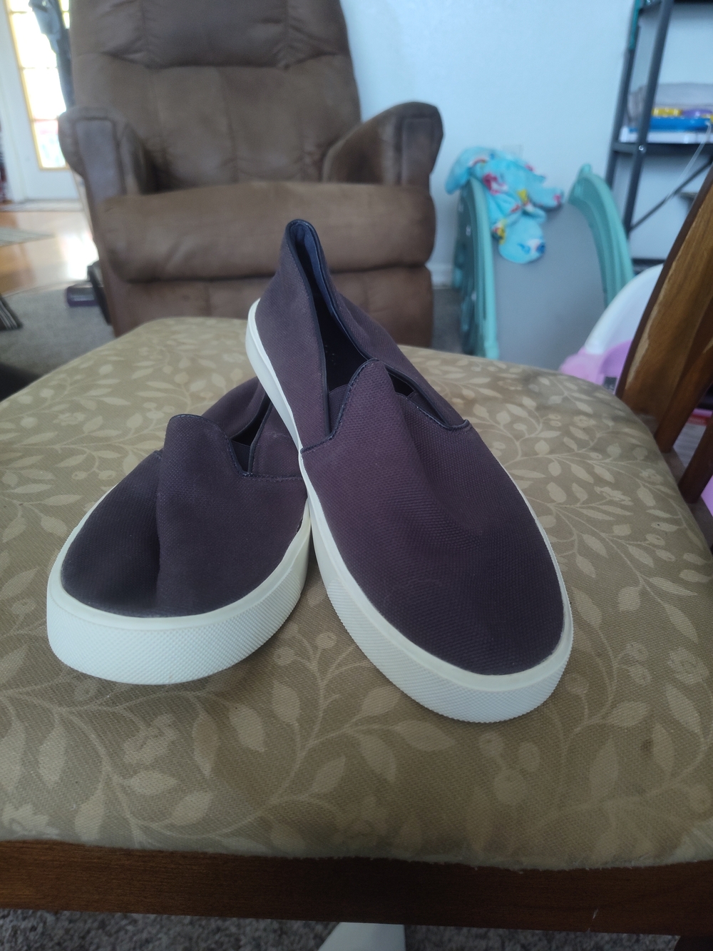 Vince Canvas Boat Shoes Size 8 Pewter/Plum Slip On Loafers